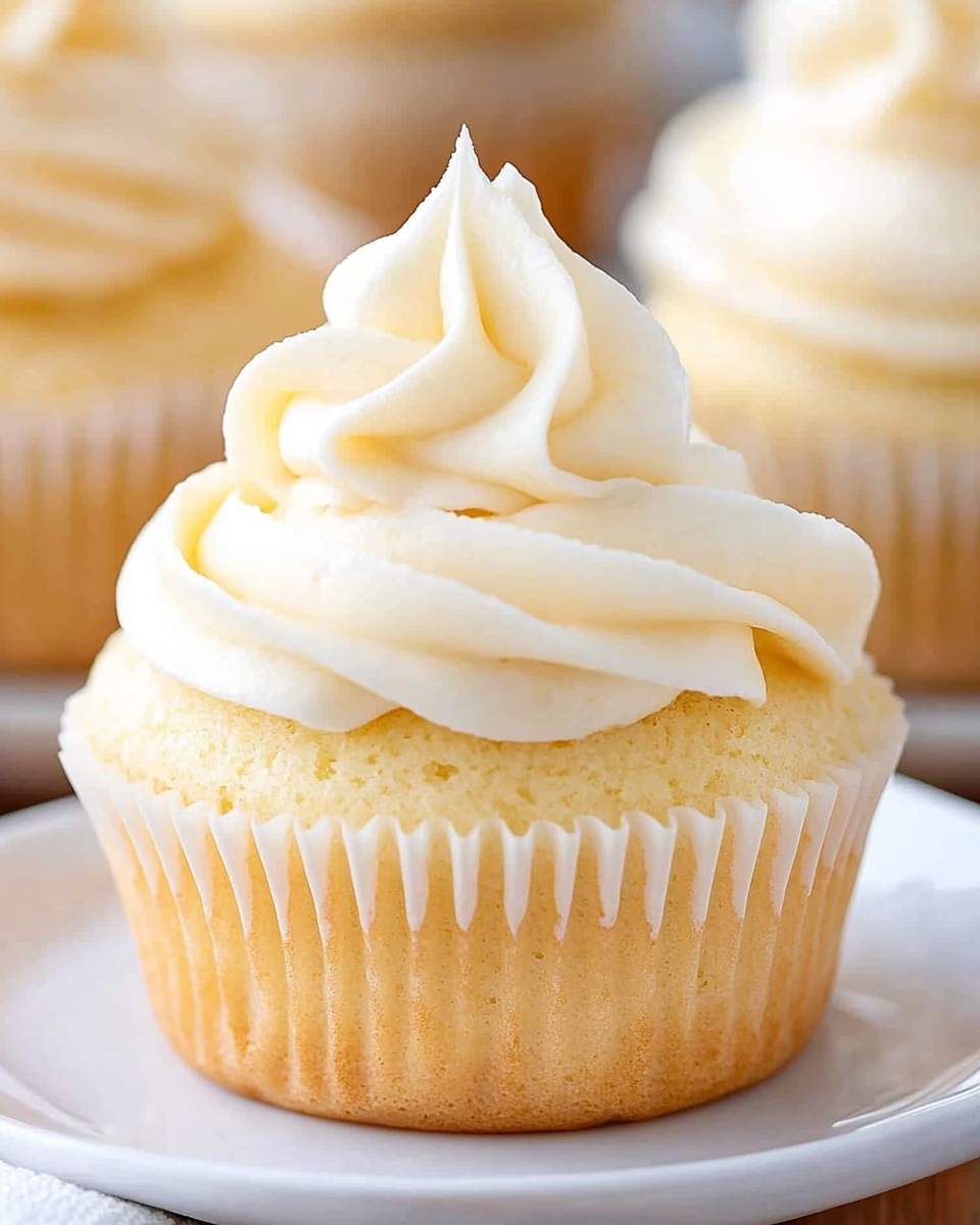 Vanilla Cupcakes1