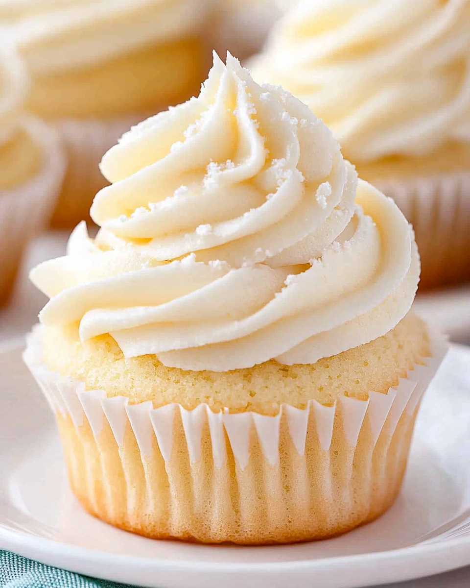 Vanilla Cupcakes2